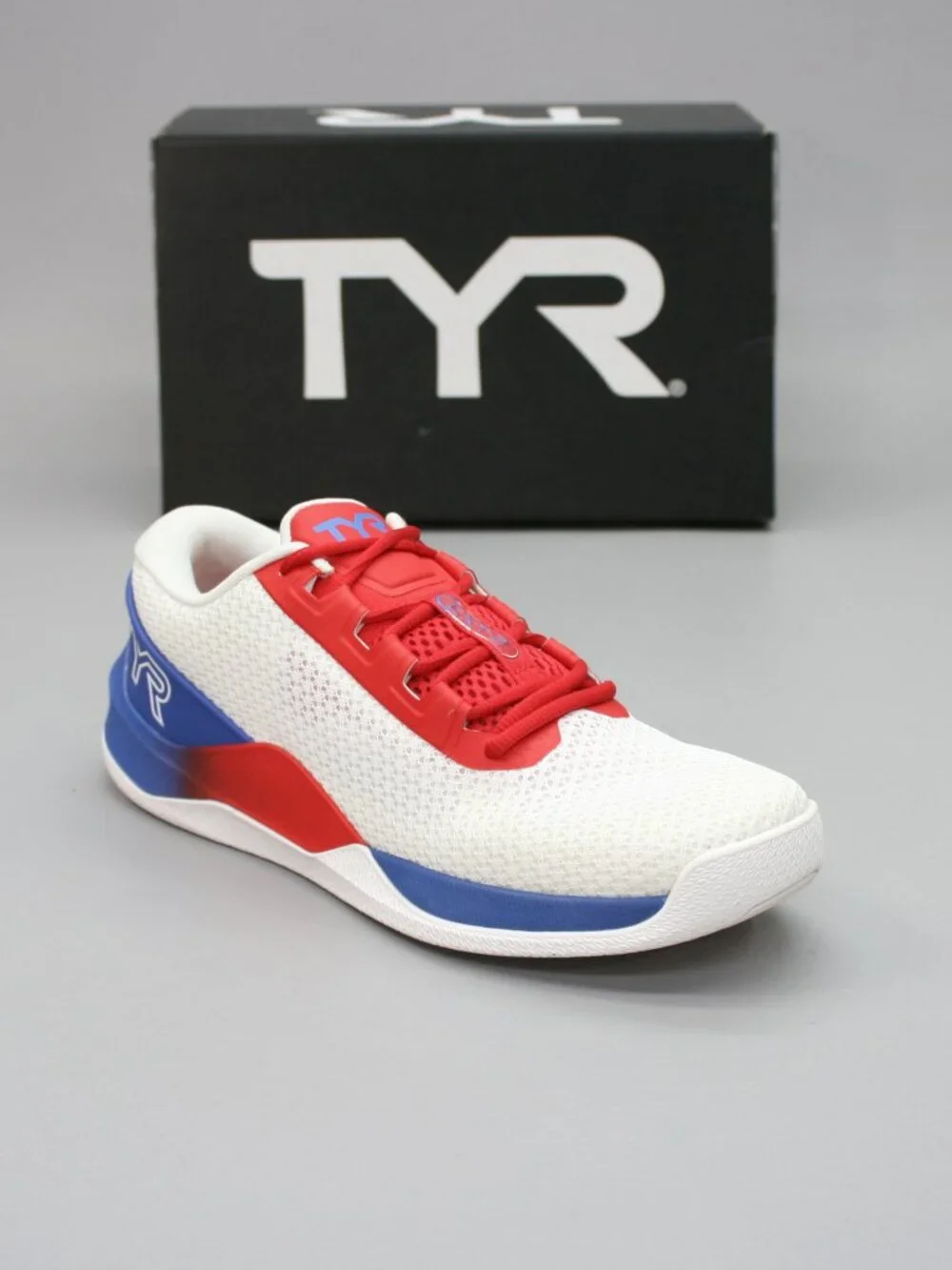 TYR Ladies 8 (men's 6.5) CXT-2 Trainer Red White Blue Mesh Gym Training Sneakers